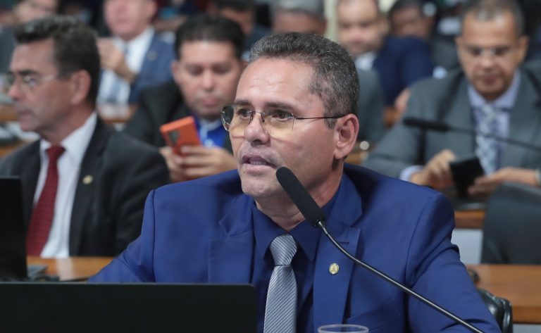 Projeto de lei propõe correção do saldo do FGTS pela inflação