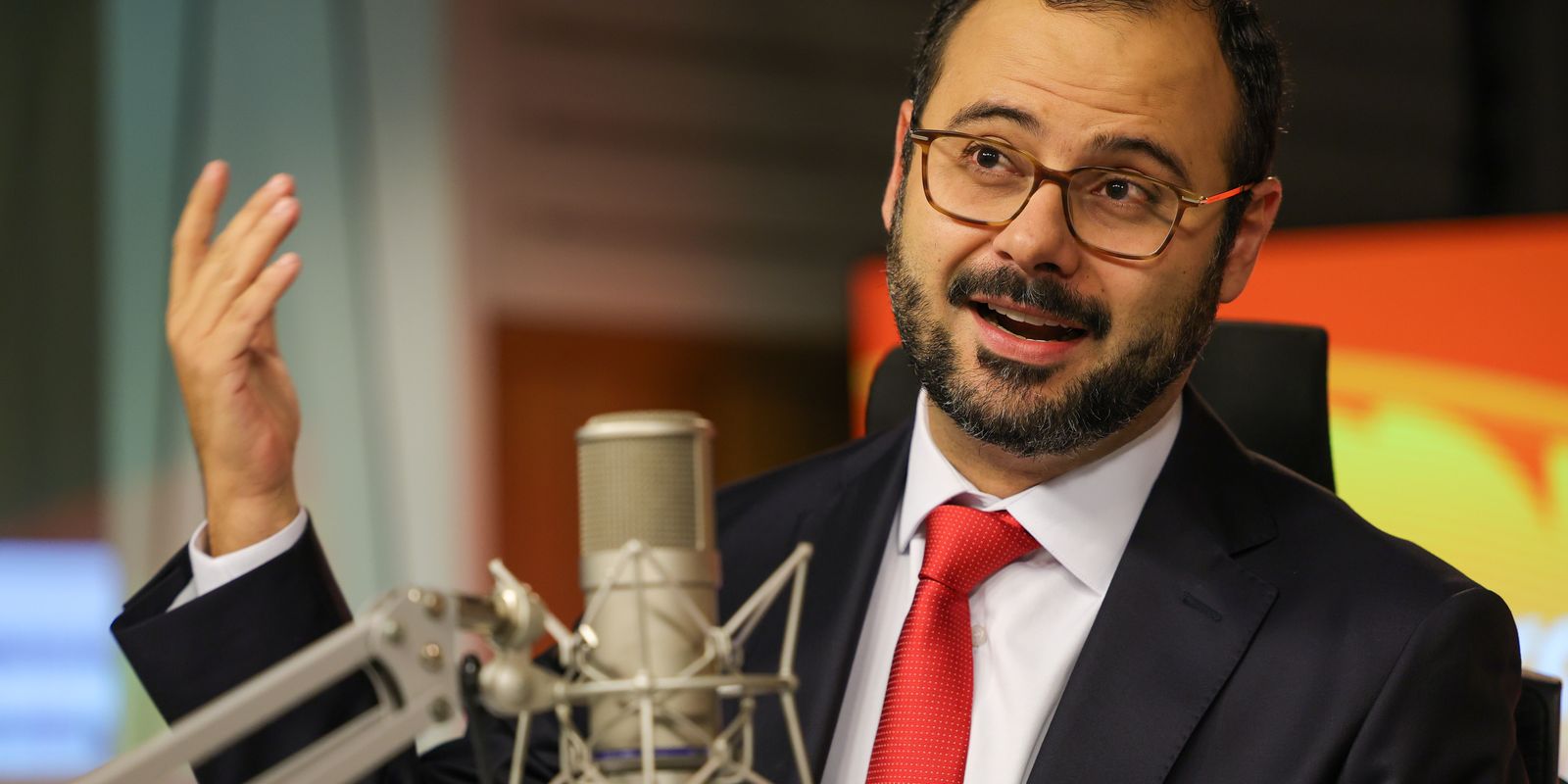 Ministro Paulo Pereira afirma que redução da jornada impulsionará o empreendedorismo