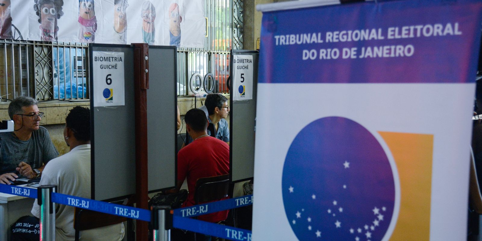 TRE-RJ inicia plantão para regularizar a situação dos eleitores