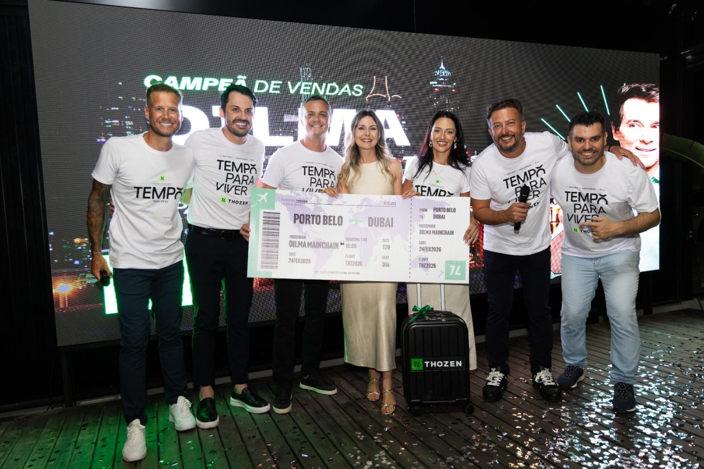 Viagens para Disney e Cancún: construtora investe meio milhão de reais em prêmios para corretores 