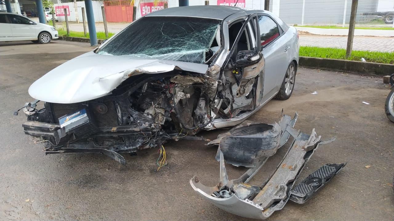 Acidente na BR-116 em Muriaé deixa feridos após colisão entre três veículos