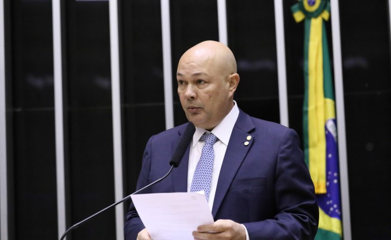 Comissão debate regras para contratos entre fornecedores e distribuidores