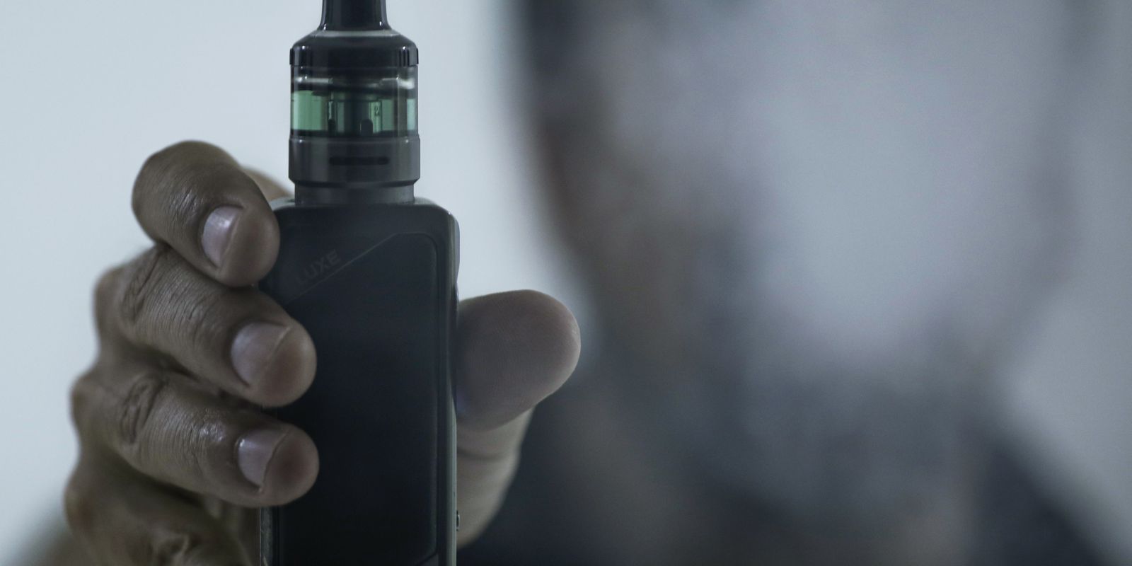 Dia Mundial sem Tabaco: o perigo das novas tecnologias que camuflam cigarros eletrônicos