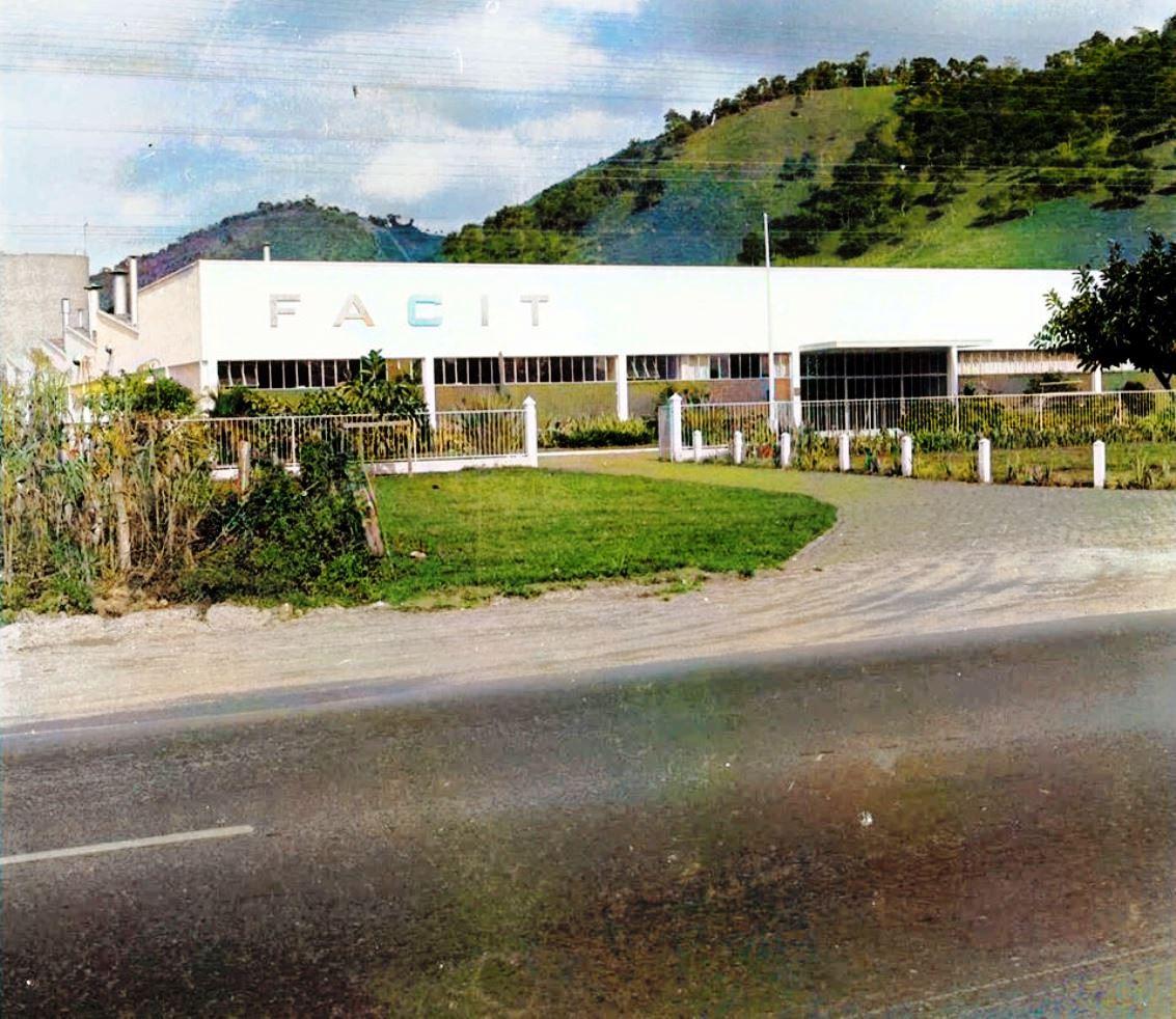 Empresa Facit