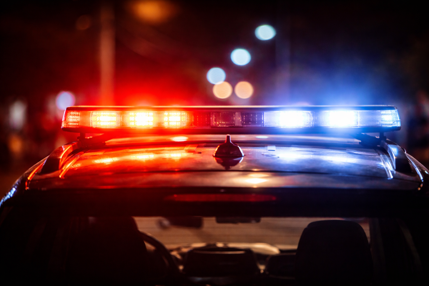 Homem é encontrado morto na região central de Juiz de Fora; caso mobiliza polícia e levanta alerta urbano
