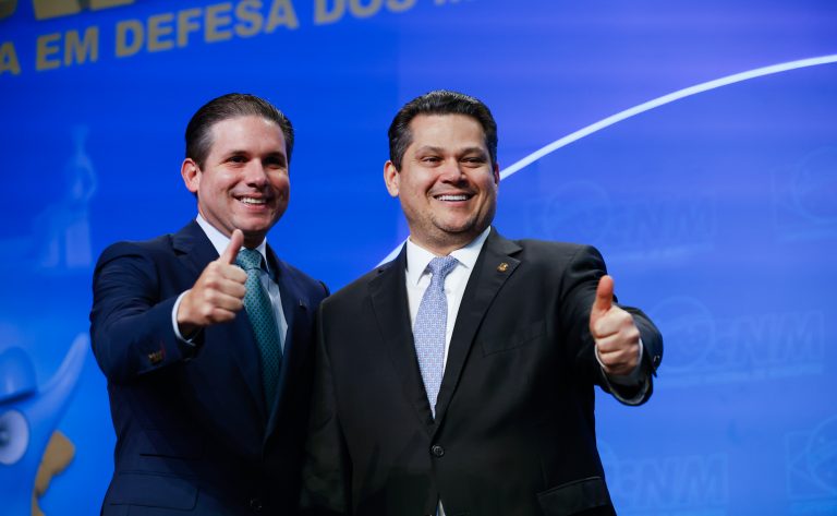 Hugo Motta destaca apoio da Câmara dos Deputados à pauta municipalista em defesa dos municípios