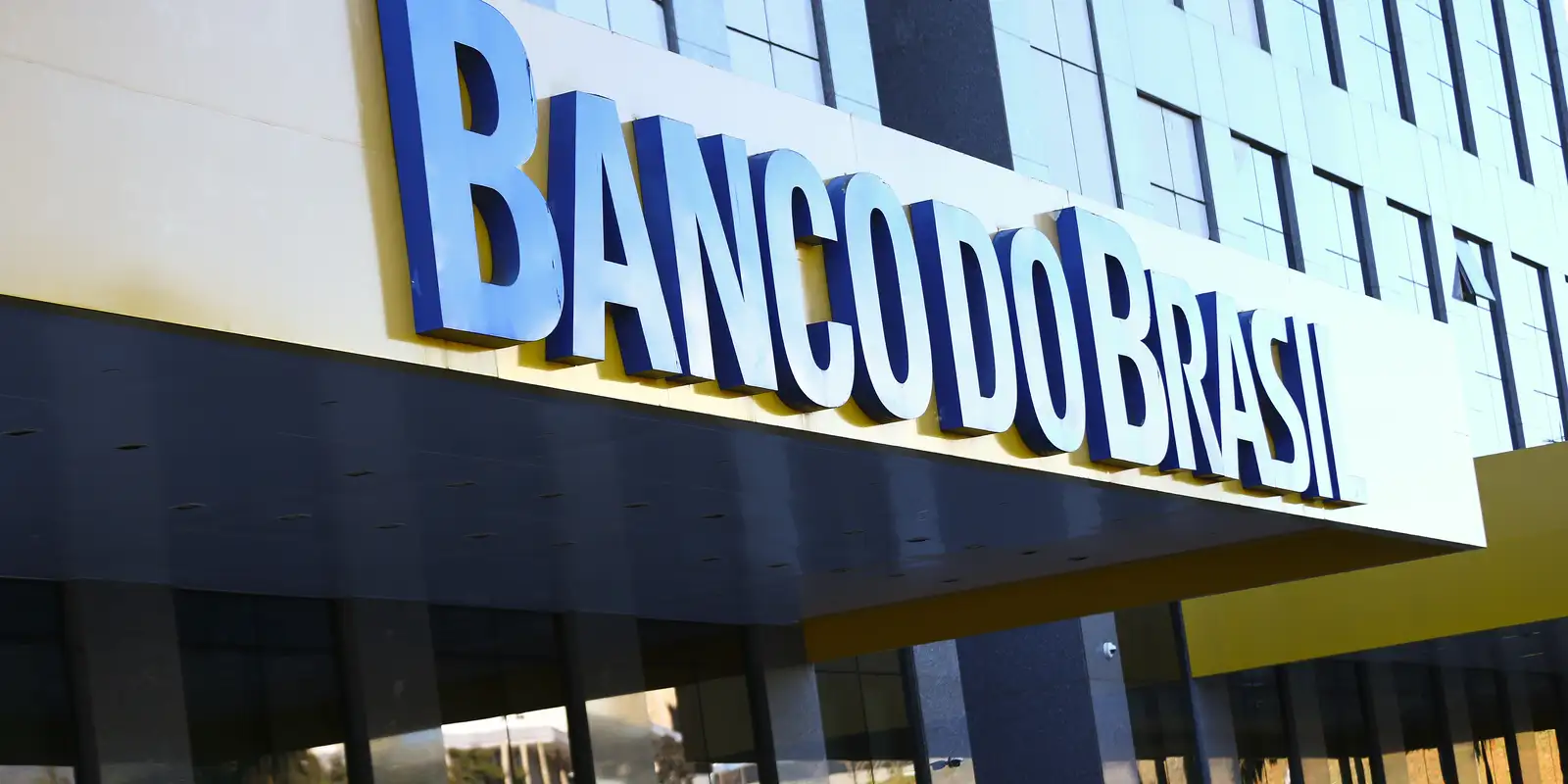 Lucro do Banco do Brasil despenca 54% com crise no agronegócio