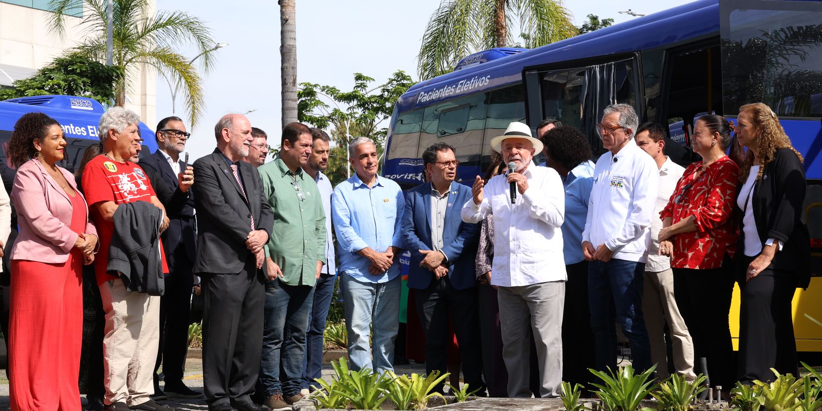 Presidente Lula cobra ação contra milicianos no Rio de Janeiro
