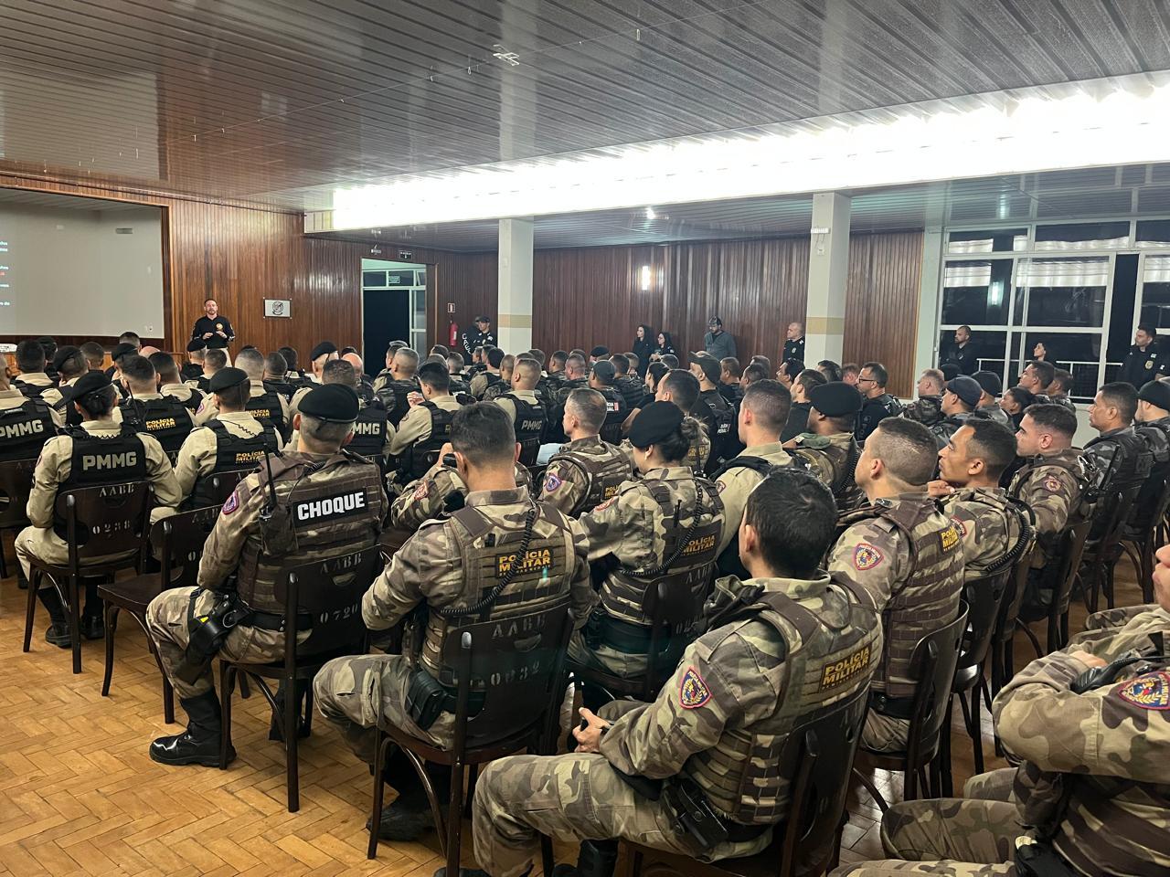 Operação Ícaro III mira atuação do Comando Vermelho em Juiz de Fora e cumpre mais de 200 mandados
