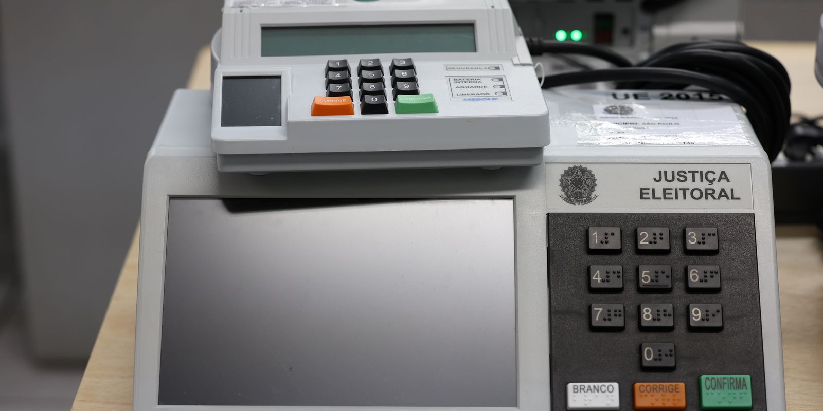 Pesquisa do Projeto Confia revela que fake news sobre eleições focam nas urnas eletrônicas