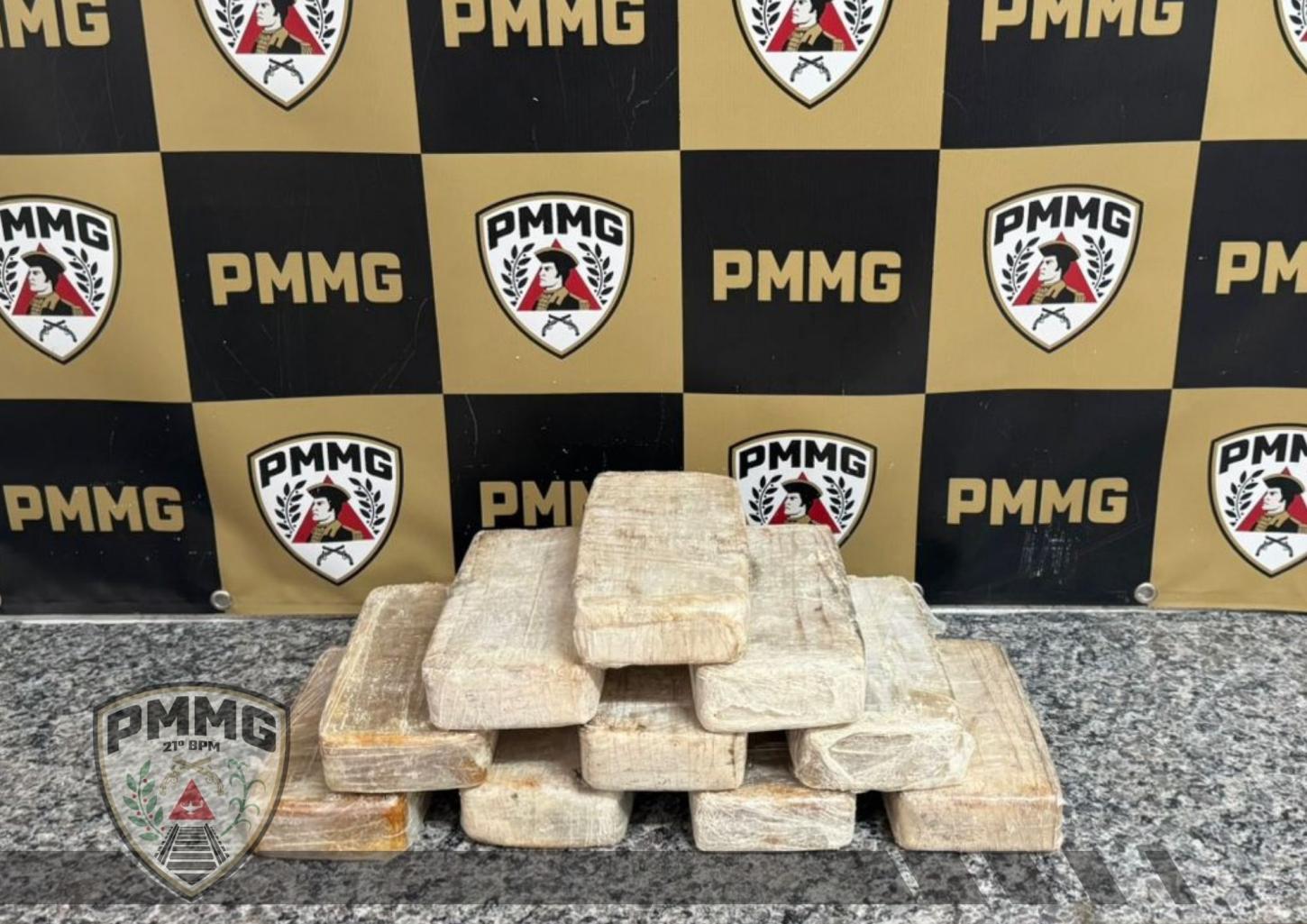 Polícia Militar apreende grande carga de drogas e recupera veículos na Zona da Mata