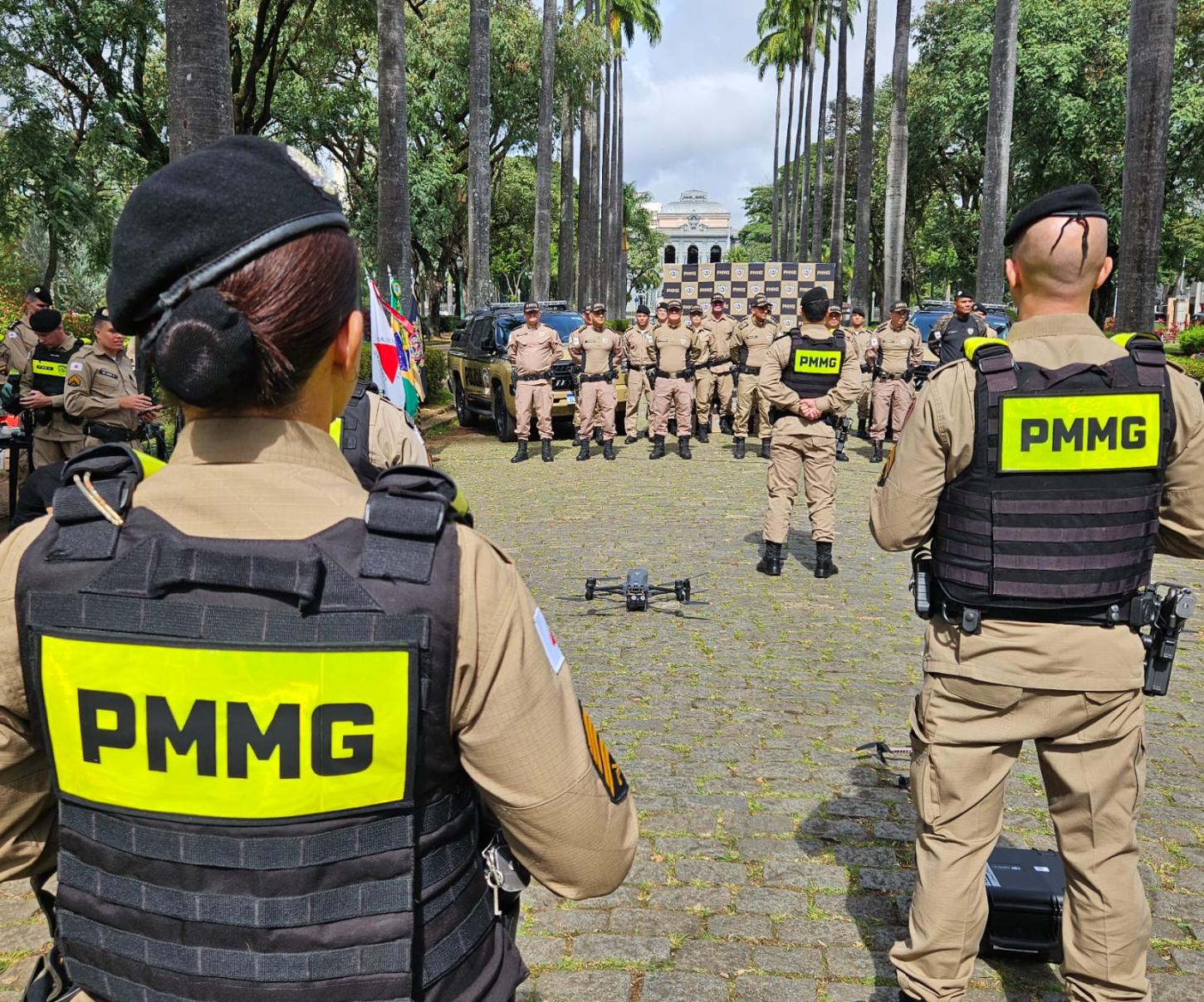 Polícia Militar lança pelotão de drones com inteligência artificial e forma mais de 3 mil novos soldados em Minas Gerais