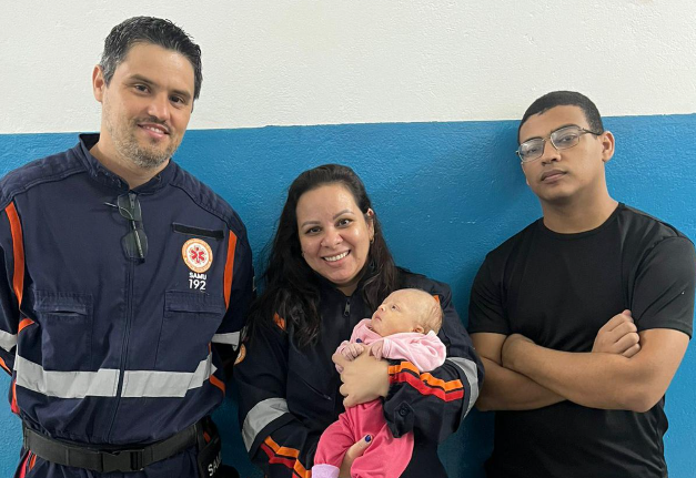  Bebê de um mês é salva após engasgo com leite em Mutum