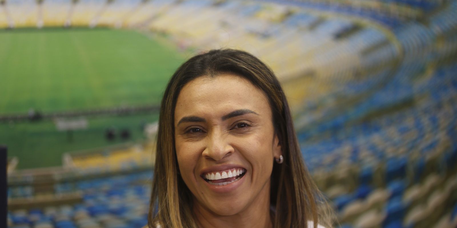 Marta é anunciada embaixadora do Tesouro Direto em evento que celebra sucesso do Tesouro Reserva