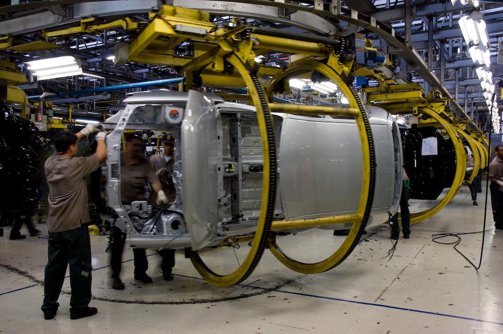 Comércio de Minas Gerais com outros estados movimenta R$ 1,4 trilhão e bate recorde