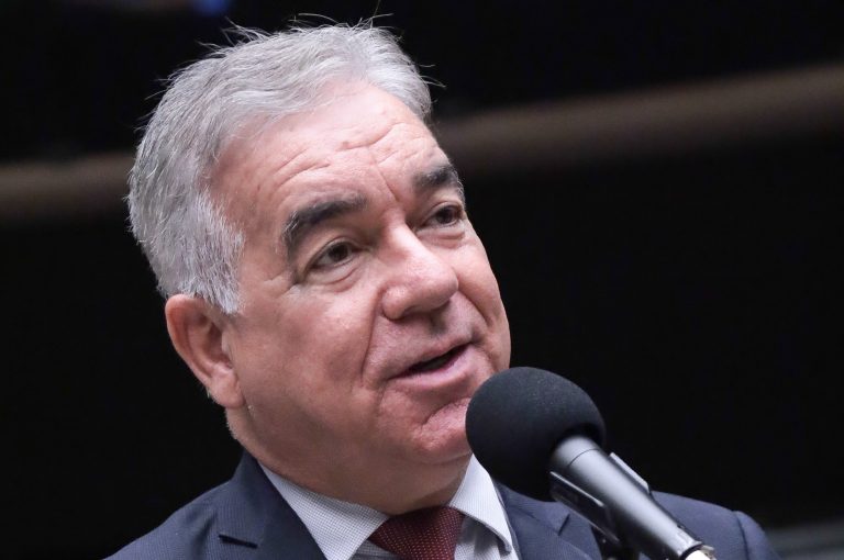 Câmara dos Deputados aprova regras para contratos de distribuição de produtos industrializados