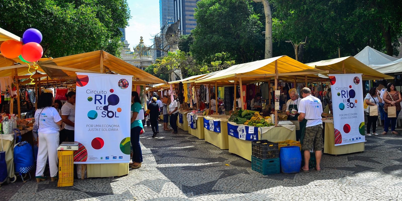 O cooperativismo é oficialmente reconhecido como manifestação da cultura nacional