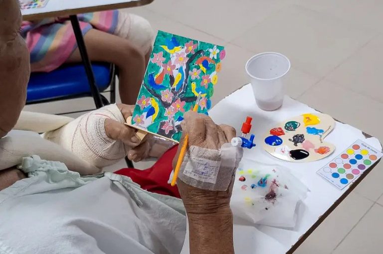 Lei que regulamenta a arteterapia entra em vigor no Brasil
