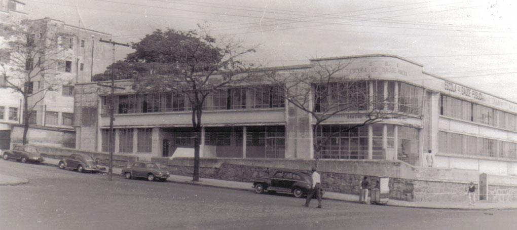 Escola de Saúde Pública de Minas Gerais celebra 80 anos de trajetória na formação do SUS