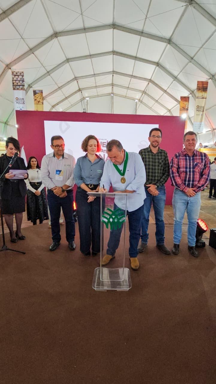Governo de Minas Gerais incorpora quatro municípios à microrregião do Queijo do Serro