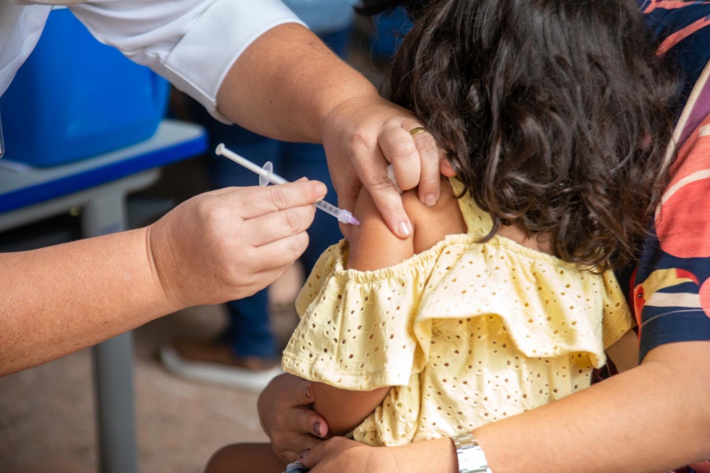 Governo de Minas Gerais inicia Campanha de Multivacinação 2026 para crianças e adolescentes