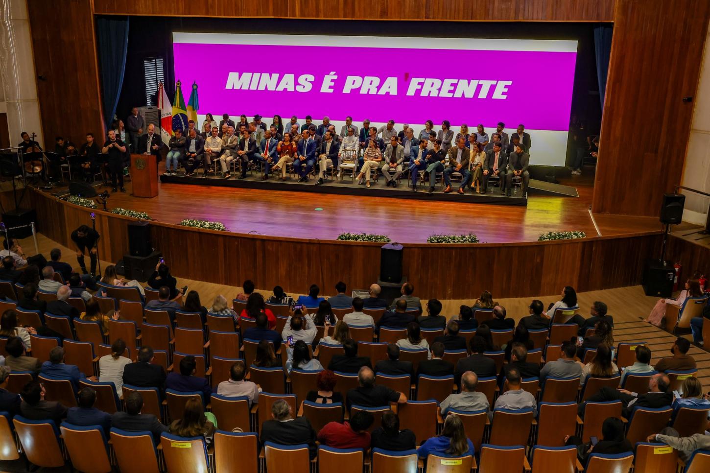 Minas Gerais regulamenta Requeijão Moreno Artesanal e impulsiona comércio de cachaça e habitação
