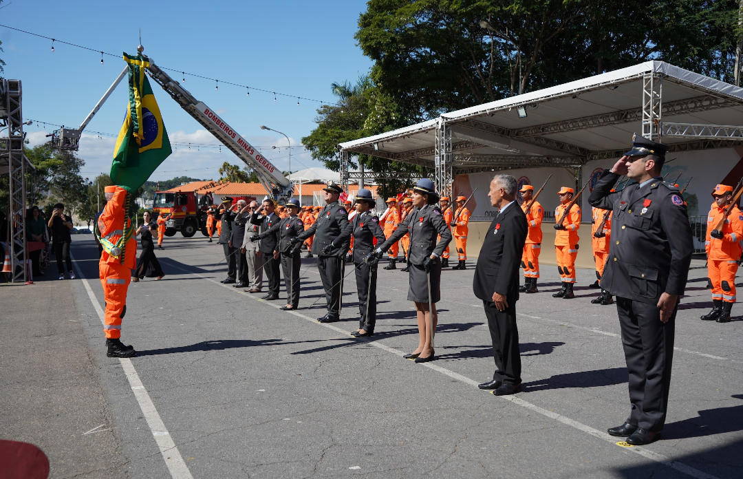 Solenidade de entrega da Medalha do Mérito Tenente-Coronel João Batista de Assis, realizada na Academia de Bombeiros Militar de Minas Gerais, em Belo Horizonte. Foto: UMMG.