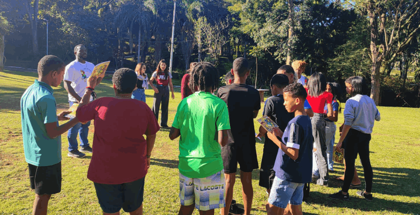 Projeto Educatur reúne crianças e adolescentes para atividades lúdicas no Parque da Lajinha