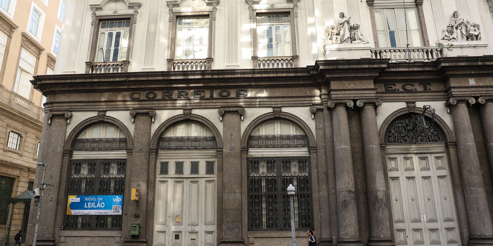 Com lance inicial de R$ 53,6 milhões, antiga sede dos Correios no Rio vai a leilão