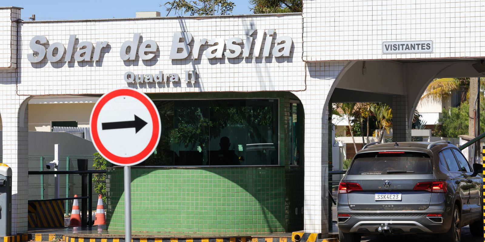 Bolsonaro recorre ao STF contra veto a visitas na prisão domiciliar