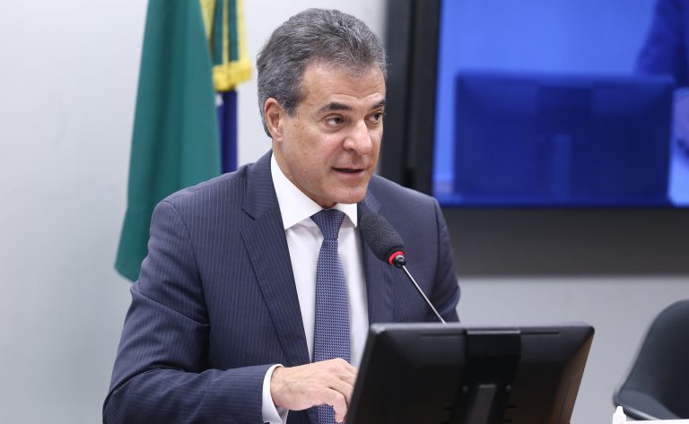 Comissão da Câmara aprova regime de depreciação acelerada para máquinas e equipamentos novos