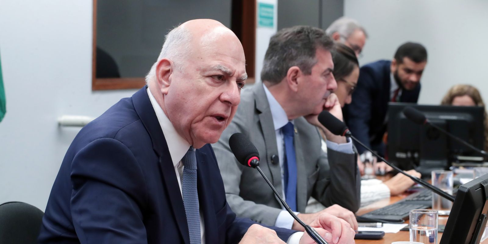 Câmara aprova PEC que estabelece Fundos para Sul e Sudeste e reforça FPM