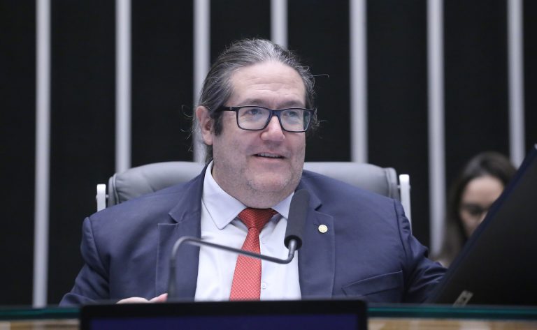 Câmara debate preservação do patrimônio cultural diante das mudanças climáticas