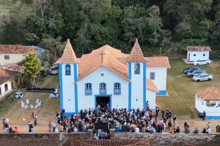 Igreja histórica de Minas Gerais reabre após sete anos de restauração