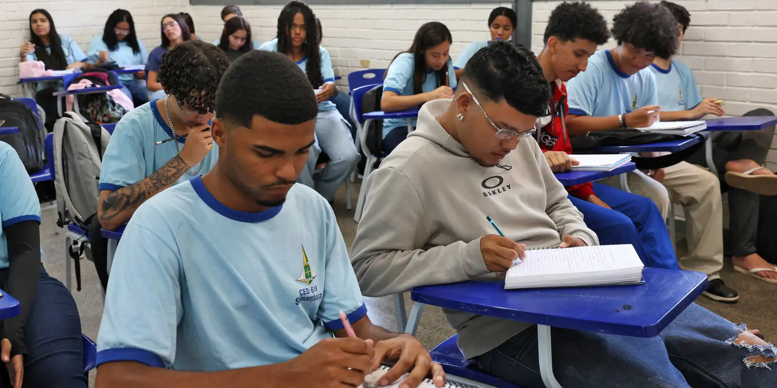 Nascidos em setembro e outubro recebem parcela do Pé-de-Meia