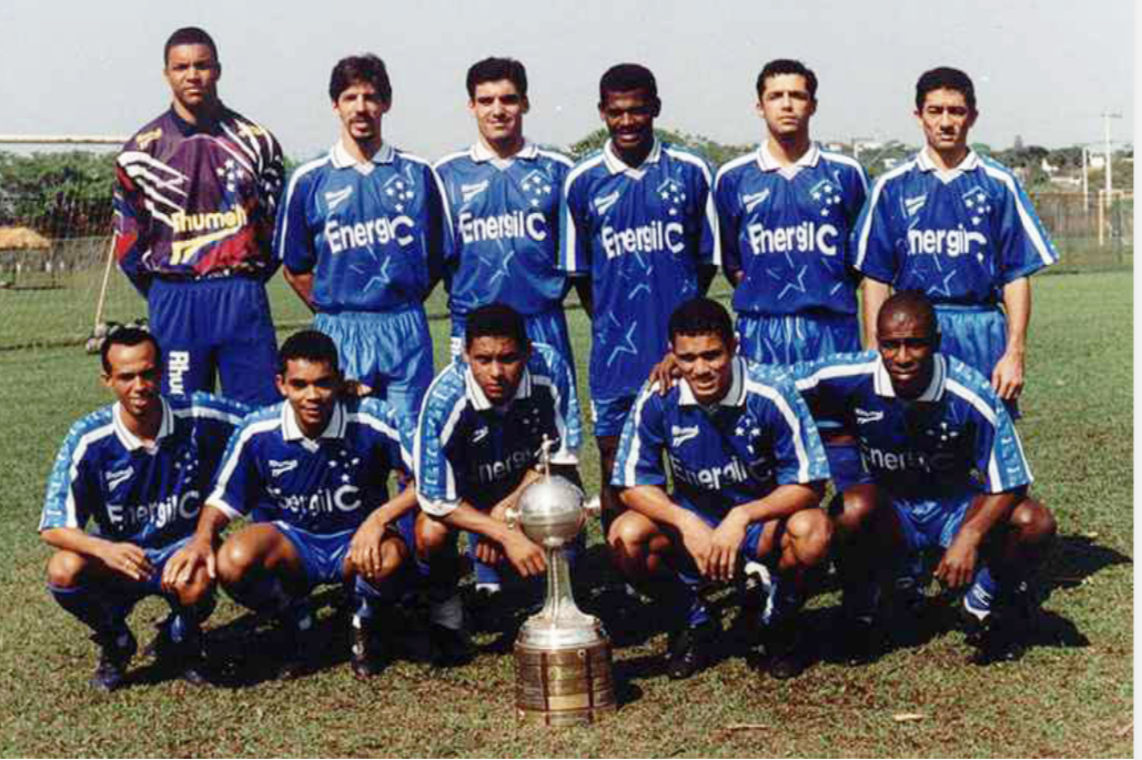 Com a camisa do Cruzeiro, Gélson Baresi viveu uma das fases mais vitoriosas da carreira e conquistou a Copa Libertadores de 1997. Foto: Divulgação.