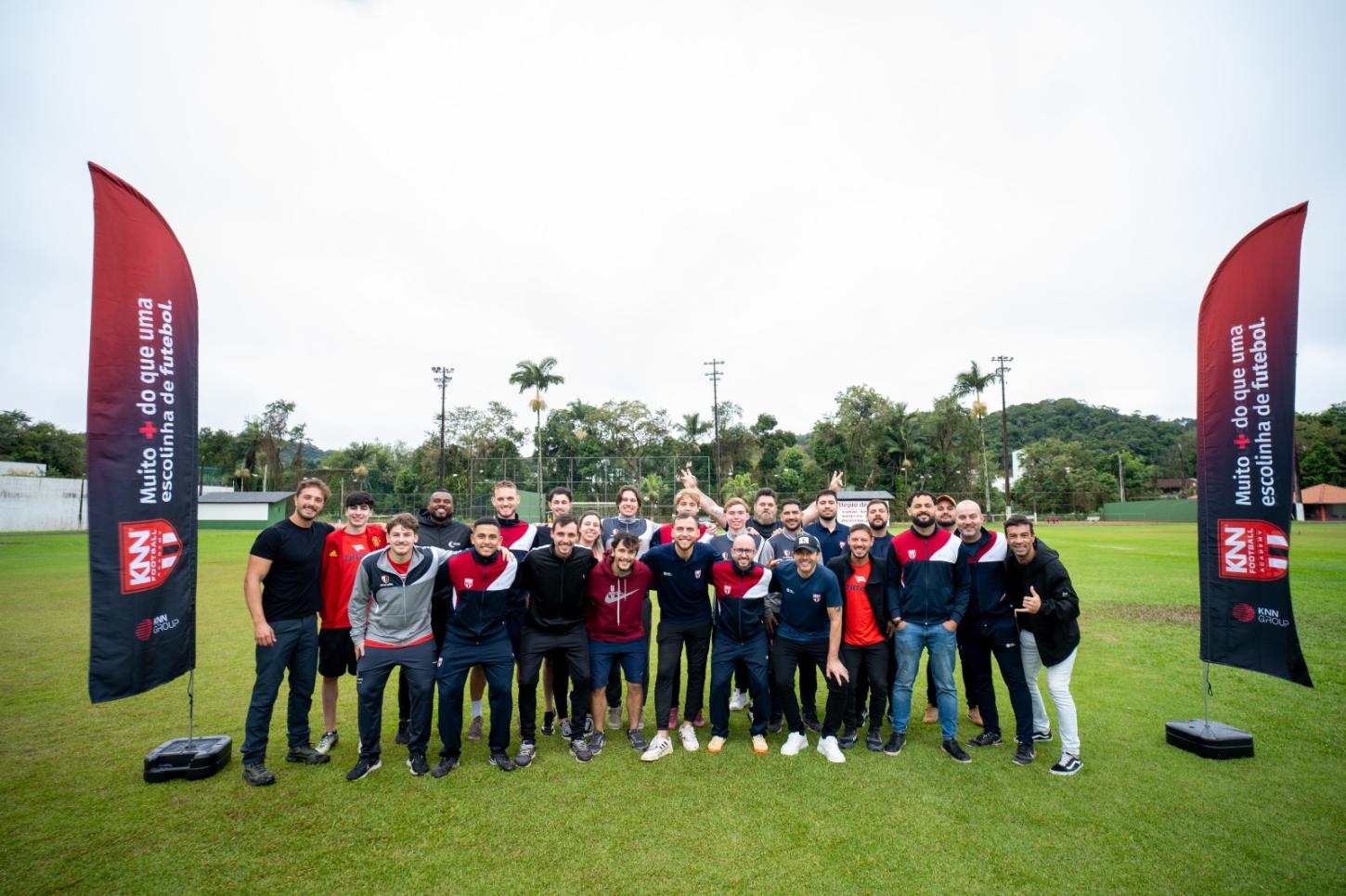 SC ganha projeto que une futebol e ensino de inglês