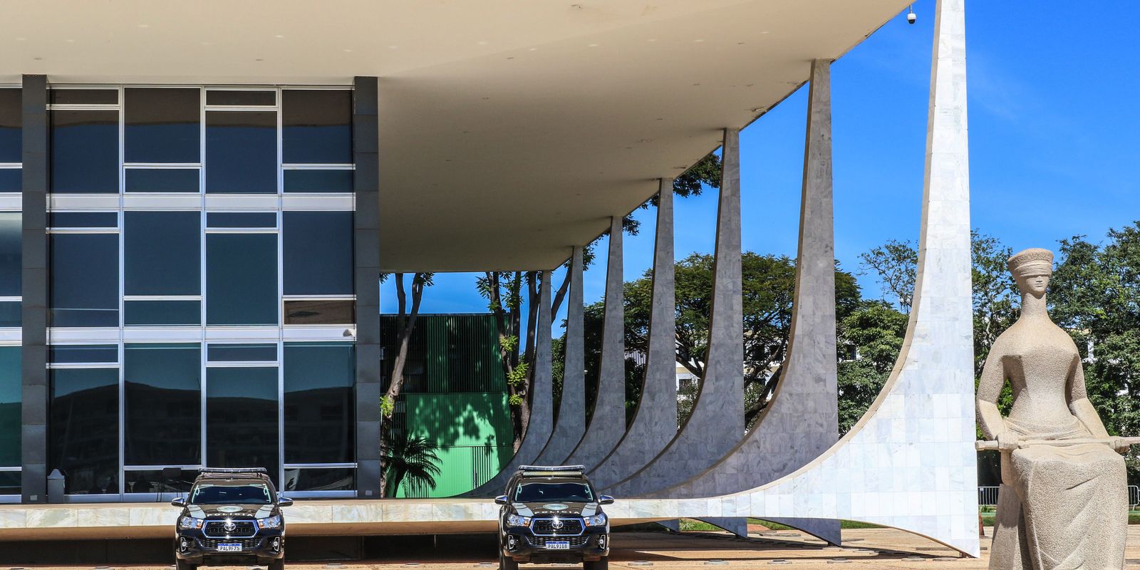 STF retoma julgamento sobre uberização e vínculo trabalhista nesta quinta (27)