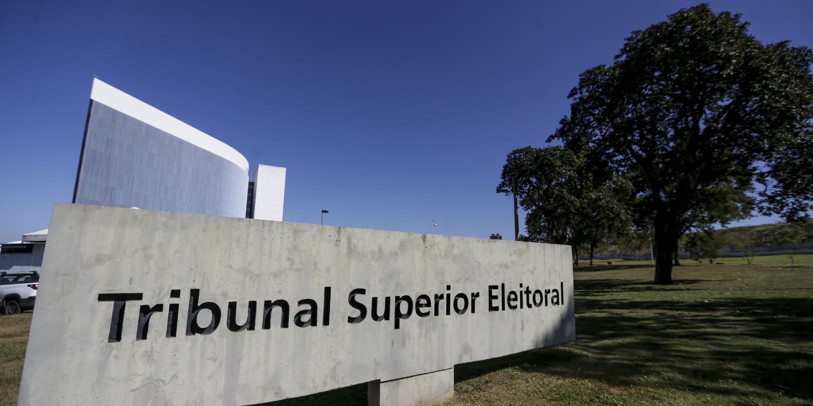 TSE cria conselho para combater o uso de inteligência artificial nas eleições
