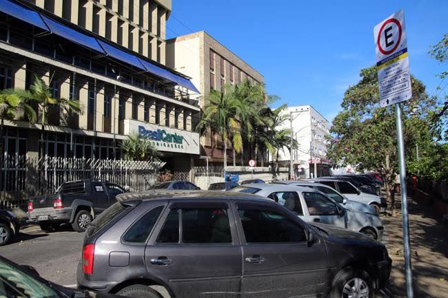 Câmara aprova isenção de Área Azul na Rua José Calil Ahouagi, no Centro de Juiz de Fora