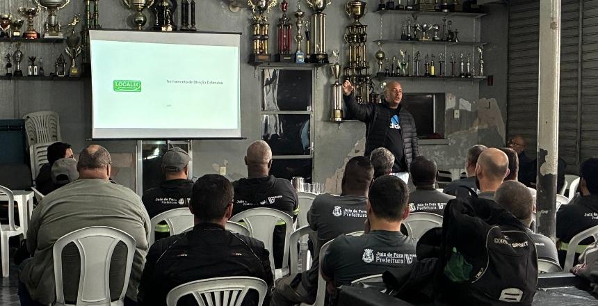 Demlurb conclui treinamento de Direção Defensiva para motoristas da coleta em Juiz de Fora
