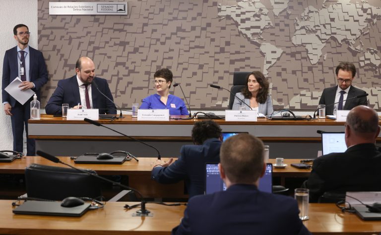 Debates no Congresso alertam para riscos na regulação de redes