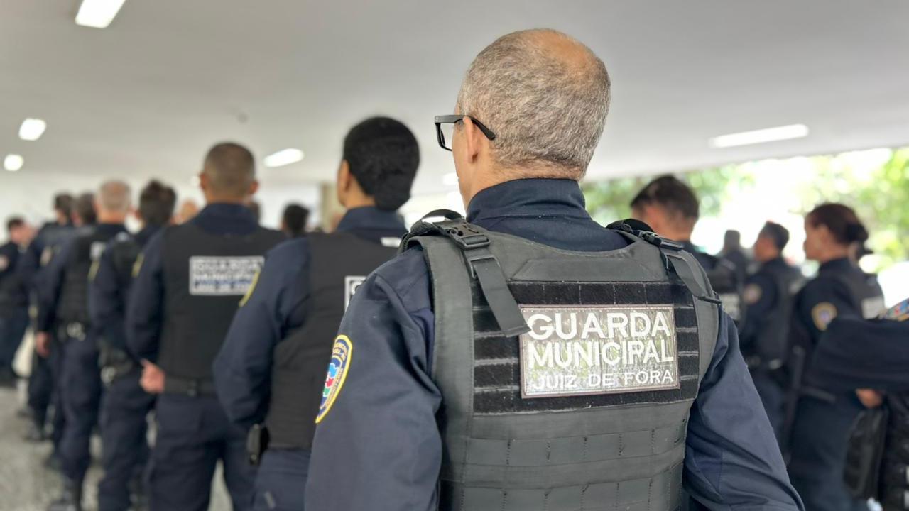 Guarda Municipal de Juiz de Fora inicia atuação com uso de armas de fogo