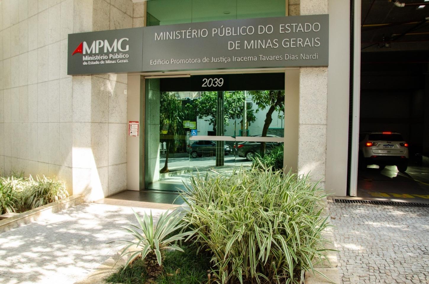 Liminar obtida pelo MPMG no STF garante vaga psiquiátrica para réu por feminicídio da própria mãe em Barbacena