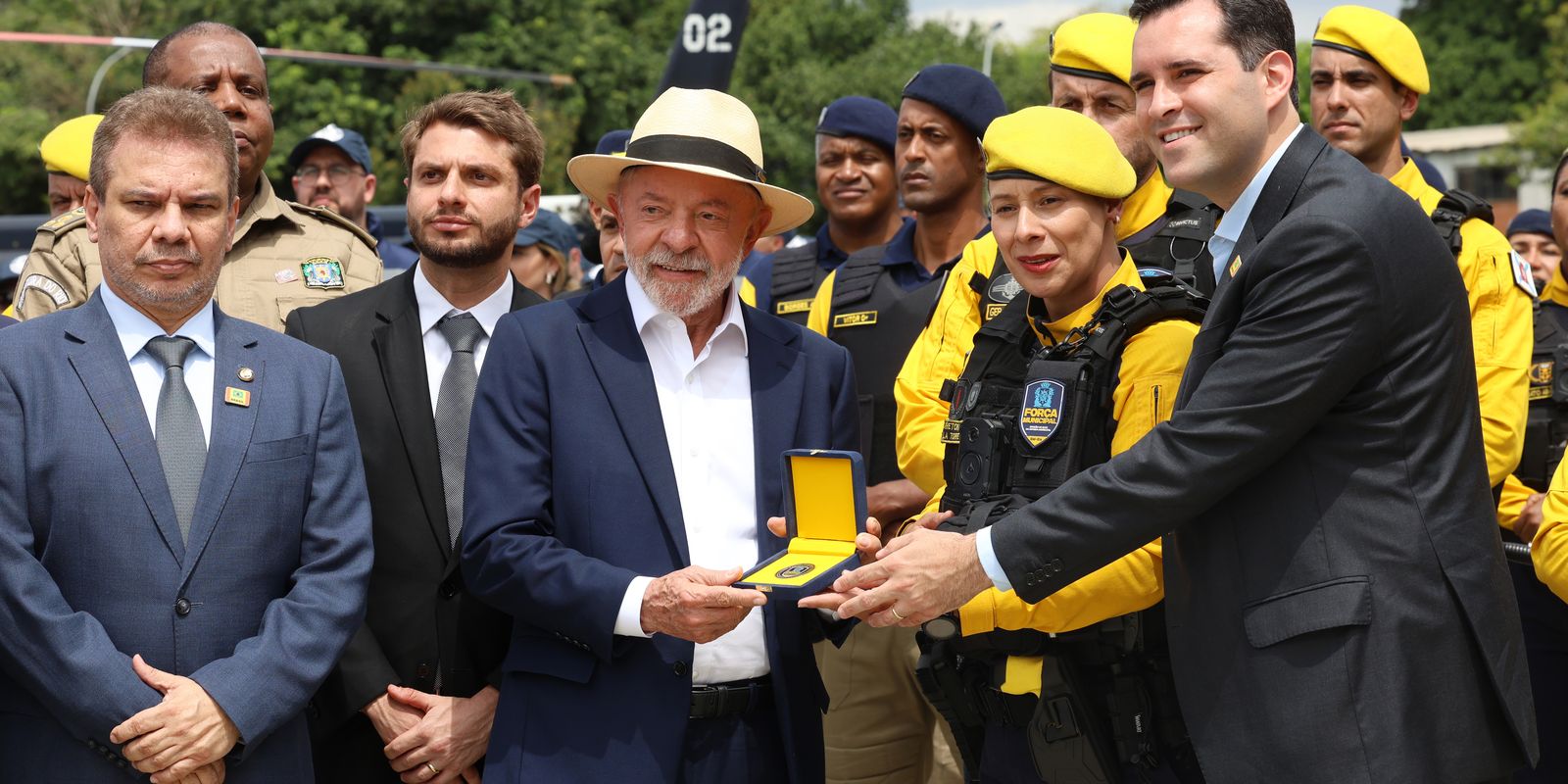 Lula rebate Donald Trump no Rio de Janeiro e critica planos de facções