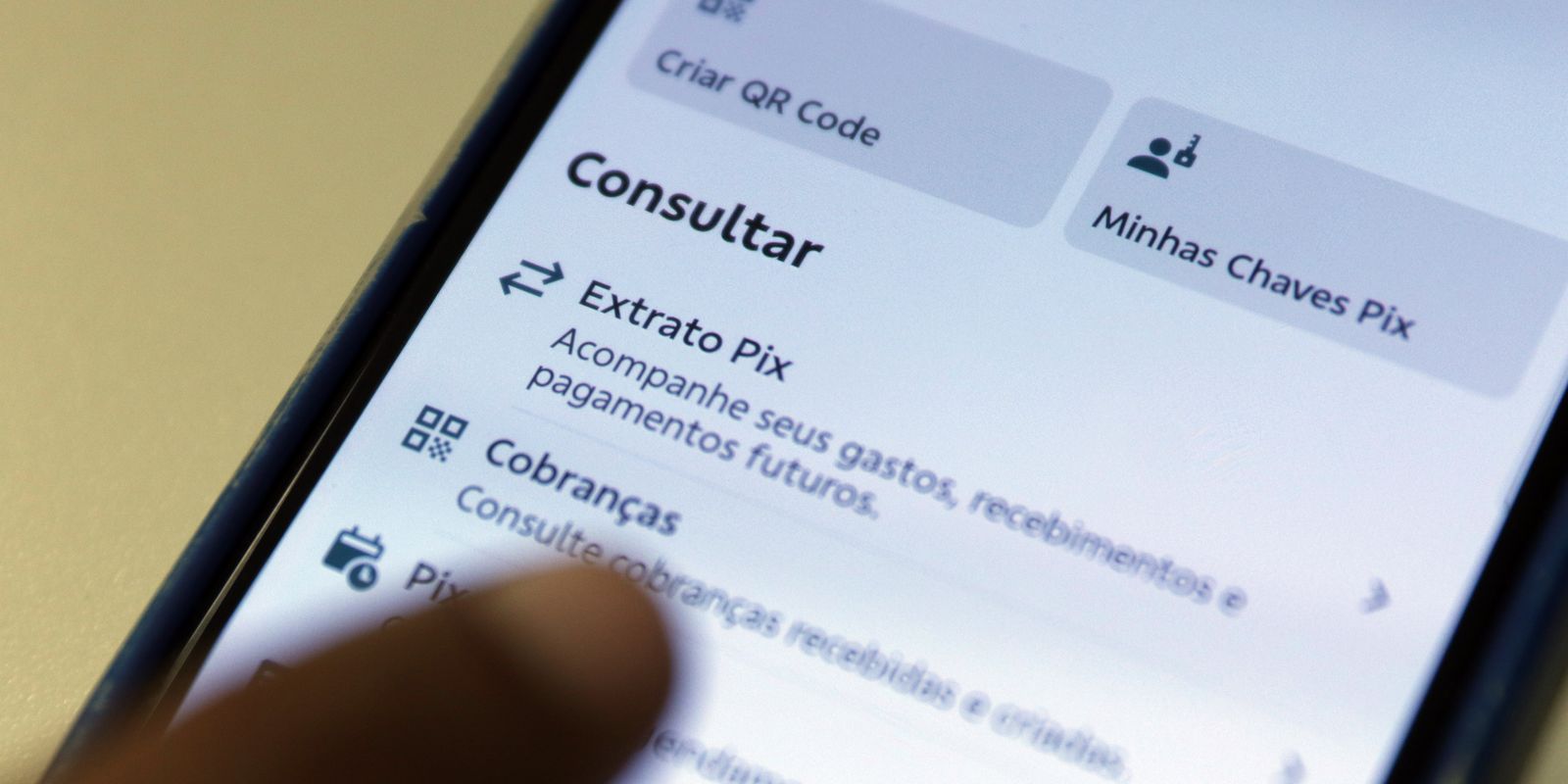 Transações com Pix recuam 10% após restrição a apostas esportivas