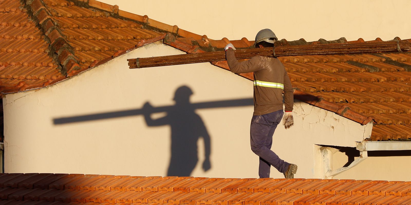 Orçamento de 2027 prevê R$ 133,8 bilhões para investimentos no Brasil