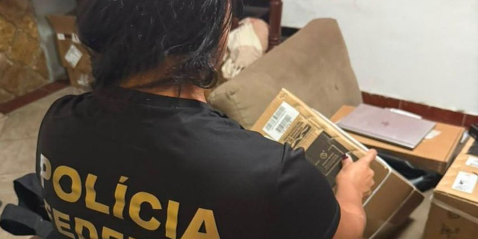 Polícia federal mira grupo suspeito de desviar encomendas postais