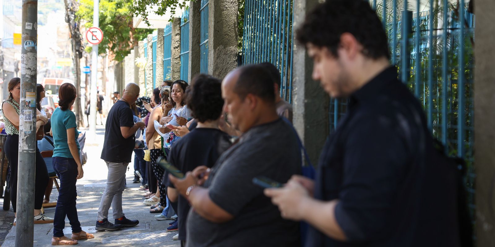Prova Nacional Docente ocorre neste domingo em todo o país