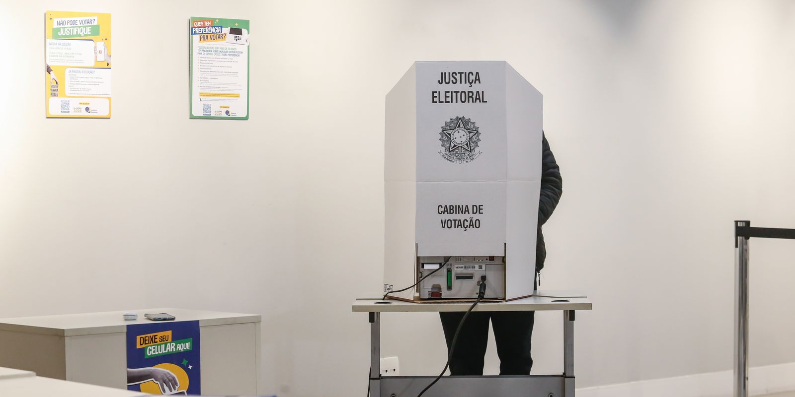 Portugal lidera registro de eleitores no exterior para o pleito de domingo